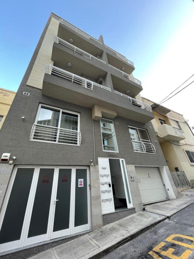 Prime Location, Modern Apartment In St Julian'S, Paceville, Apt 8 By Vaganza Saint Julian's ภายนอก รูปภาพ