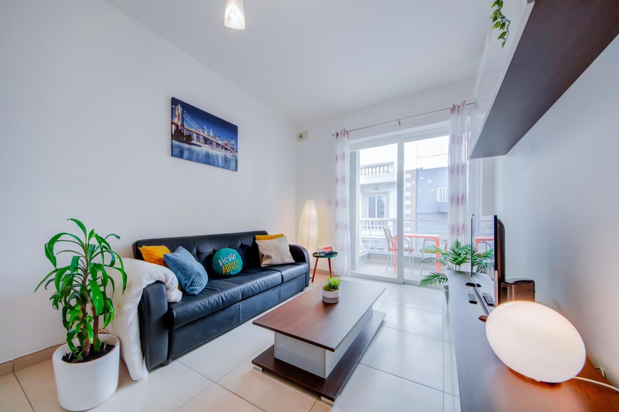 Prime Location, Modern Apartment In St Julian'S, Paceville, Apt 8 By Vaganza Saint Julian's ภายนอก รูปภาพ